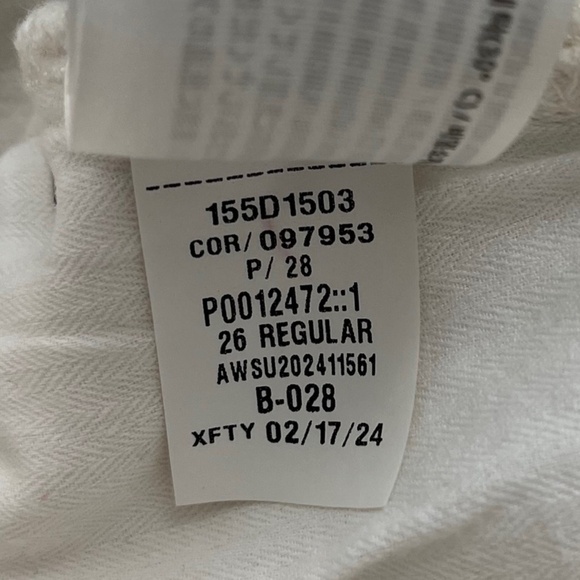 ABERCROMBIE & FITCH | Curve Love High Rise 90s Relaxed Jean Cream Embroidered - Picture 12 of 12